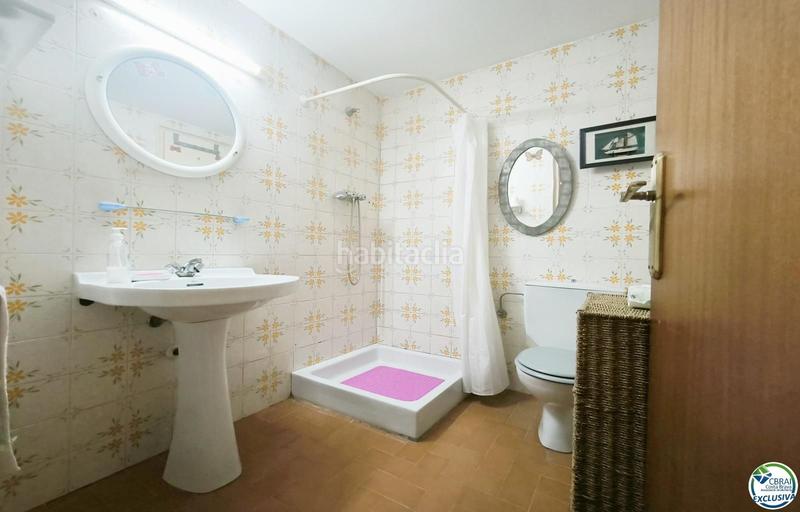 Foto c04cd586-9c08-40af-bb09-d8627102a2c0. Apartamento encantadora oportunidad de apartamento con terraza en venta bahia 3 en Empuriabrava