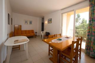 Apartment in Santa margarita 43. Piso con inquilino. oportunidad para inversores!