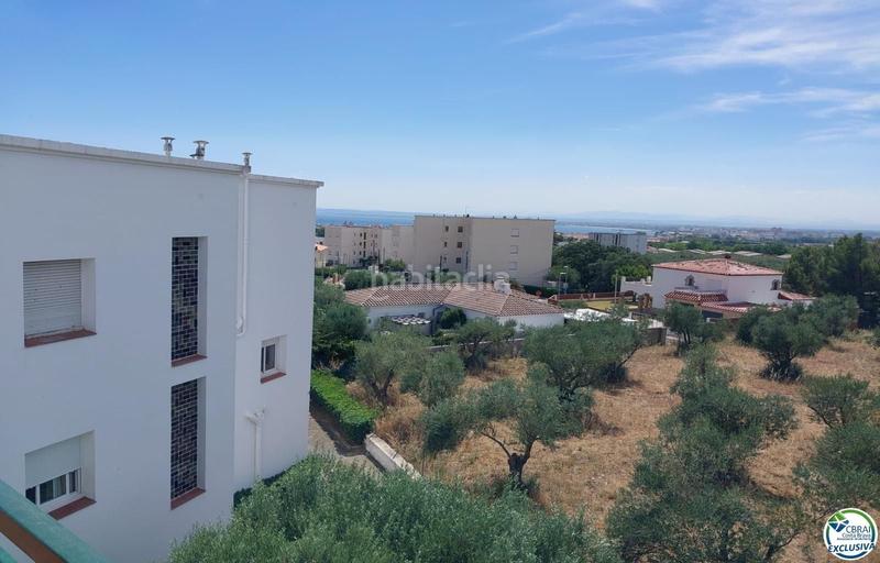 Foto 3801e9ce-942f-4c22-9aac-709e3aed69a2. Apartamento en de lisboa 23 apartamento situado en la urbanización mas oliva, . en Roses