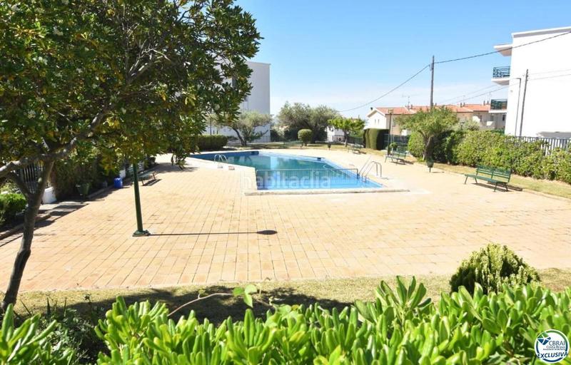 Foto 90e21cd8-1a9c-41f3-a564-fb3aedb22997. Apartamento en de lisboa 23 apartamento situado en la urbanización mas oliva, . en Roses