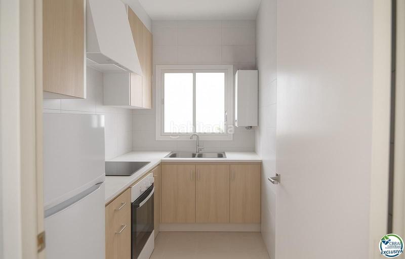 Foto e6e14fce-3366-4866-acfd-6c25b77be74d. Apartamento en de lisboa 23 apartamento situado en la urbanización mas oliva, . en Roses