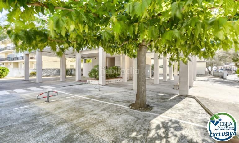 Foto 41f03d46-fec9-4a09-a1a0-3c2ce7d0acd0. Apartament a Salatar Roses