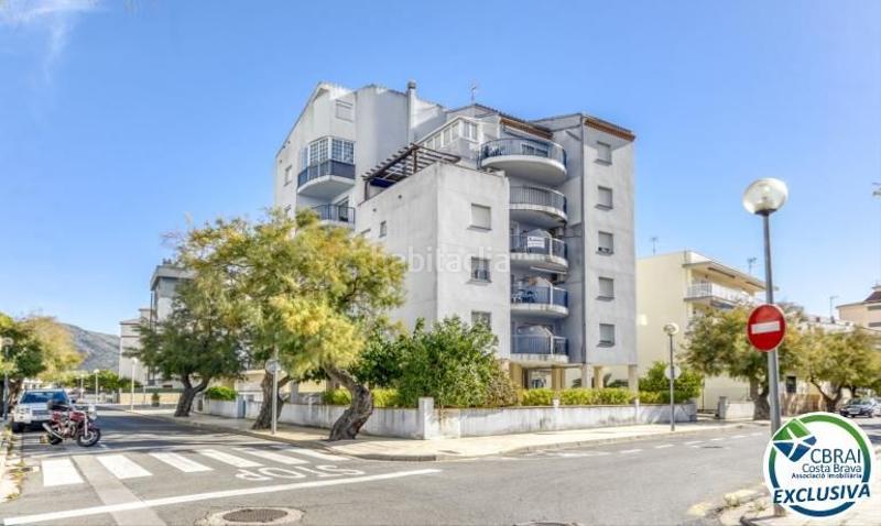 Foto ad24e32f-d39d-464c-b98c-9dc39d8bdfca. Apartamento ático estilo dúplex con vistas preciosas a 150m de la playa en Roses