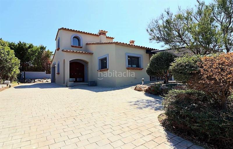 Foto 4d305796-7129-4922-9f20-1657f29b6f54. Casa con piscina in Peralada