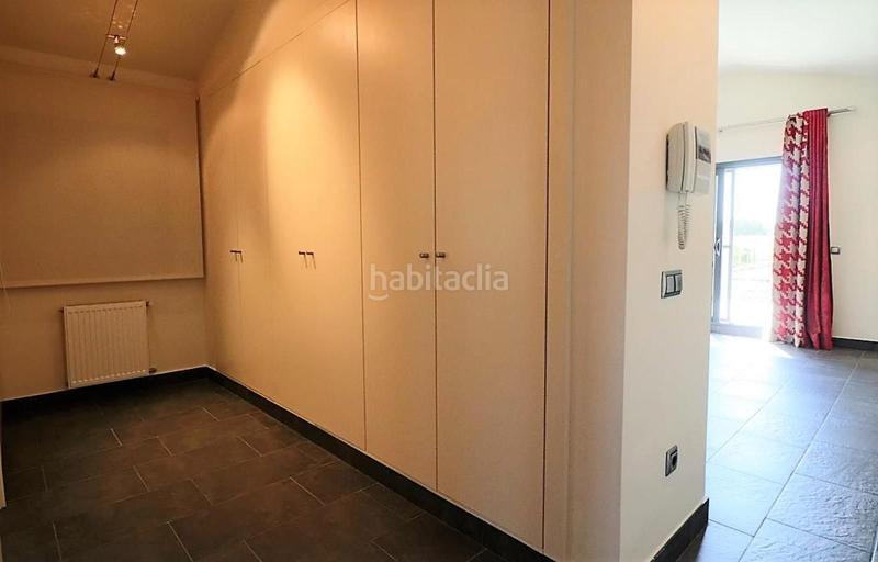 Foto 646636b6-4b3e-4784-9c81-be02ccd350e9. Casa con piscina in Peralada