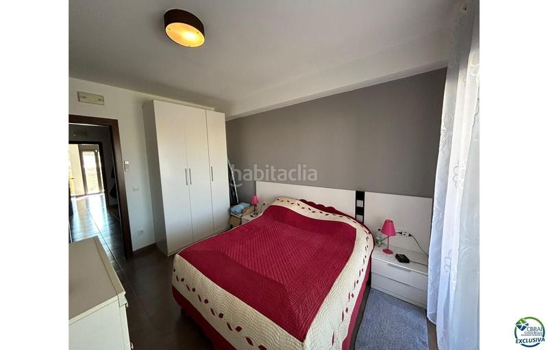 Foto 7bf39d17-3f58-4931-b13c-6e3dcdeee29a. Apartamento precioso duplex con ascensor en venta en un edificio de dos viviendas, plaza de parking en Empuriabrava
