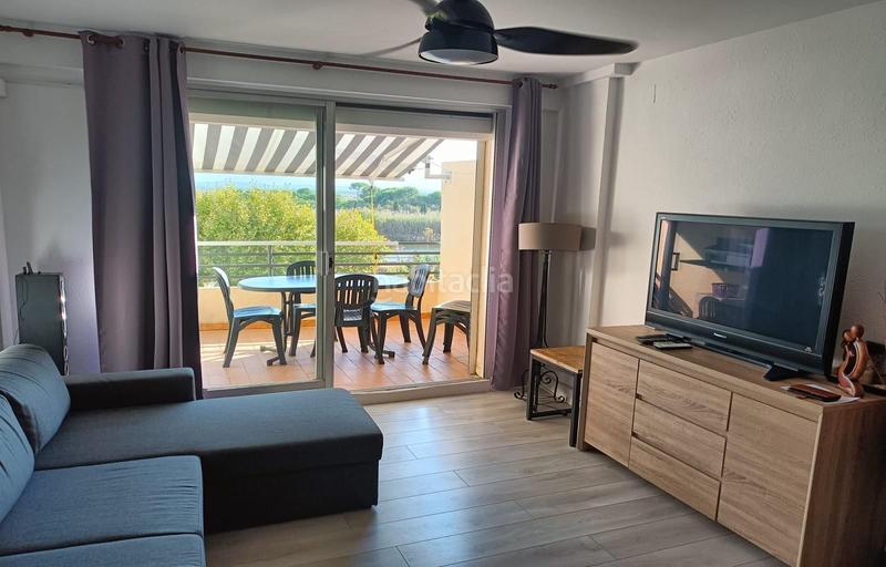 Foto b383f93b-5ea5-4ba7-b000-db76bf3cf96e. Apartamento  de ensueño a dos pasos de la playa en Empuriabrava