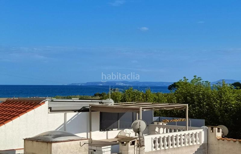Foto b718013f-e30b-41f4-a407-2162b5adf69f. Apartamento  de ensueño a dos pasos de la playa en Empuriabrava