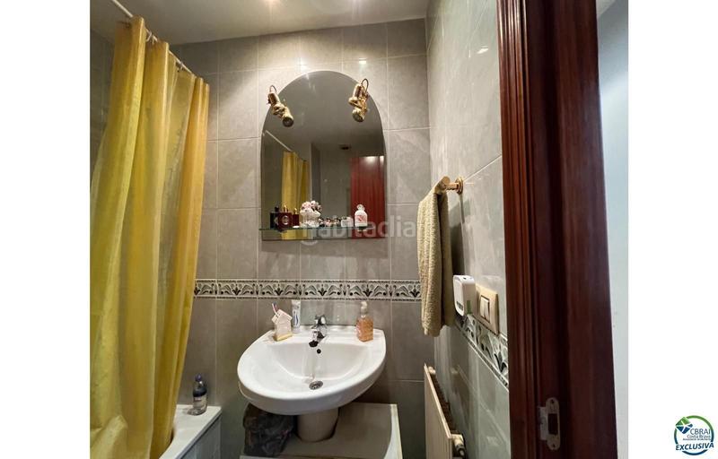 Foto 2dffa30e-1c01-49b0-a15b-93ec3facff2a. Apartament a Eixample-Horta Capallera Figueres