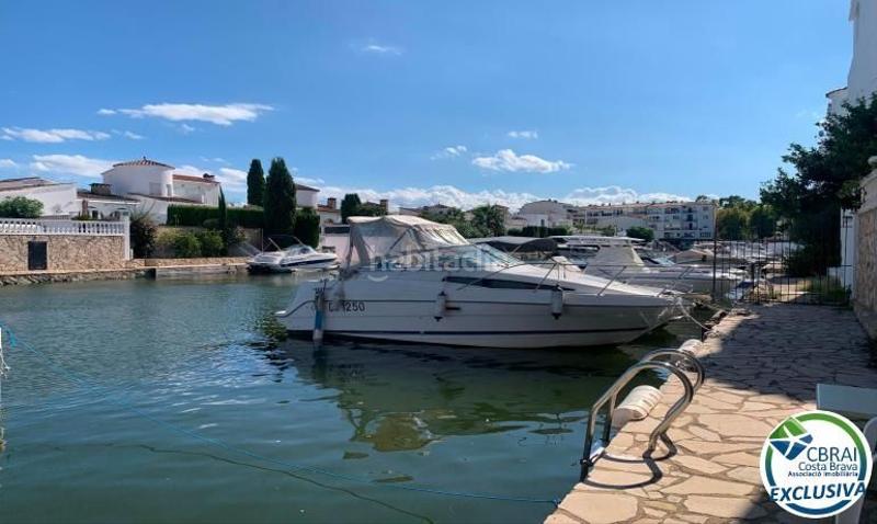 Foto 7b306e54-590c-46af-8ecc-1d3cf049d8aa. Casa  semi adosada a reformar, con amarre privado y amplia terraza en Empuriabrava