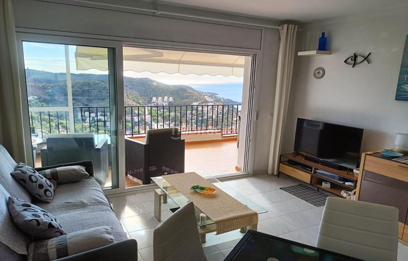 Foto ad20e5b2-aa6d-44b2-89da-59cabb540d48. Apartment in Puig Rom-Canyelles-Almadrava Roses