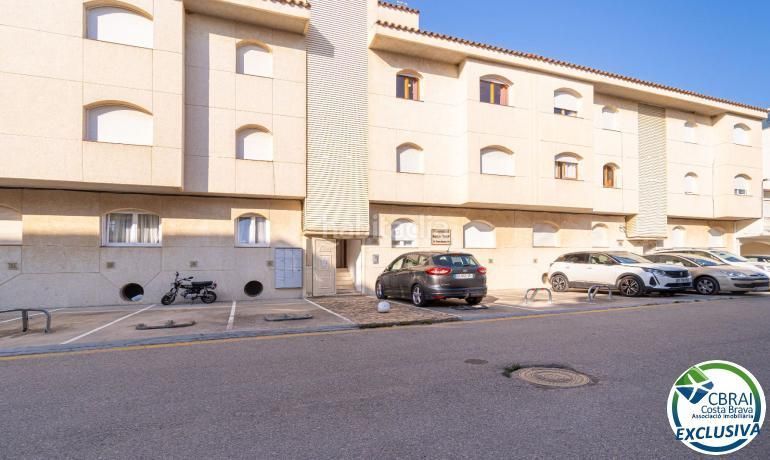 Foto 55db636e-14ed-48c1-8a6b-d65505dba920. Apartament a port moxó 73 a Port Grec - Port Moxó Empuriabrava