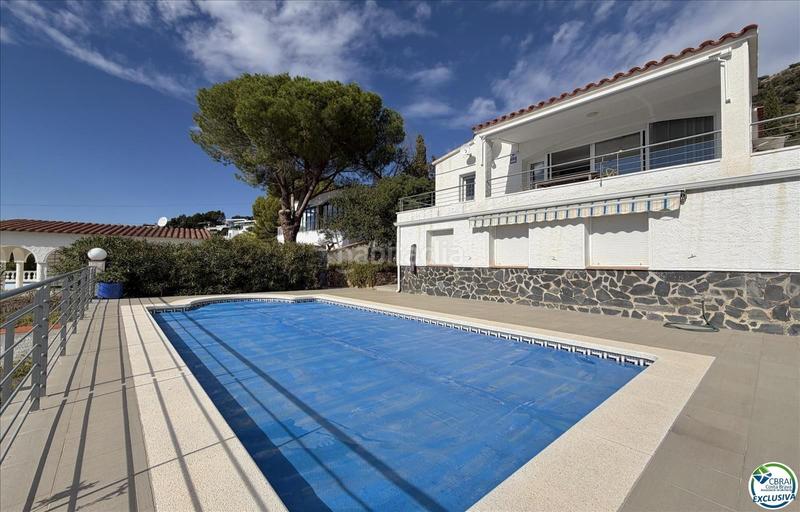 Foto 24f1f548-1f40-4502-bc40-213915f6d2b3. House with pool in Nord Roses