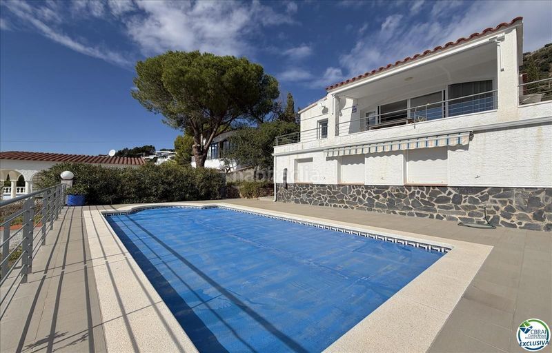 Foto 59e3dcf8-8a8c-4b2a-8be8-f0ce7bb8b930. Casa amb piscina a Nord Roses