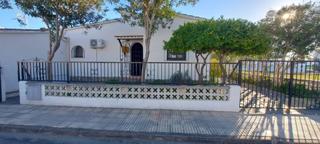 Casa  Cala llarga. Casa de una sola planta con licencia turistica