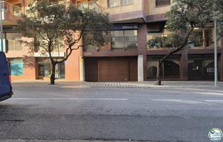 Aparcament cotxe  Pujada al castell. Buena oportunidad  grande plaza de parking