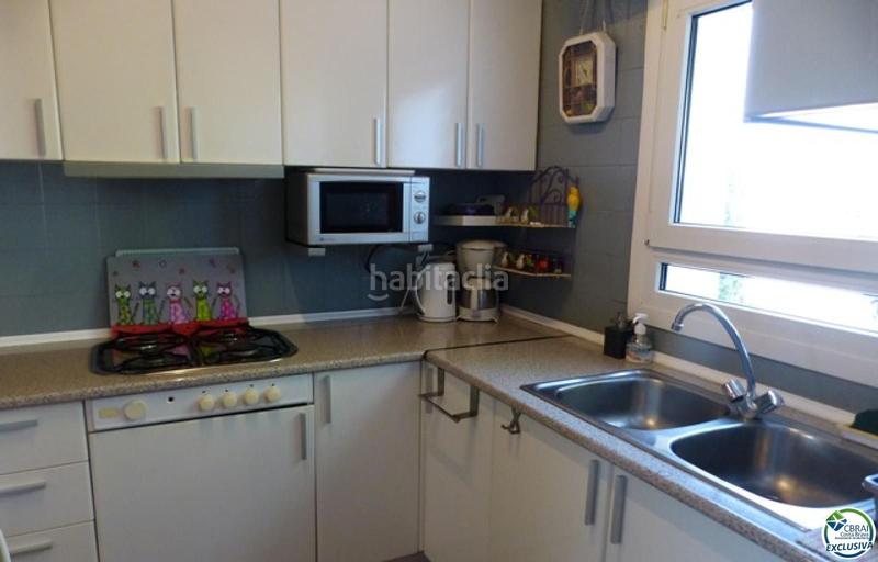 Foto 3f1b158a-f31a-4d1c-b6cb-afb330d18891. Apartament a Carmençó Empuriabrava