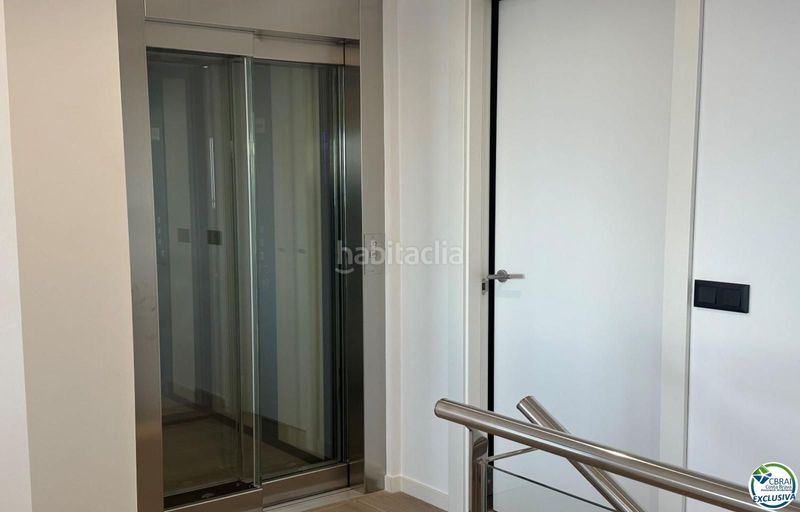 Foto 28398142-1618-4eb4-b267-546872ca1869. Casa amb piscina a Puig Rom-Canyelles-Almadrava Roses