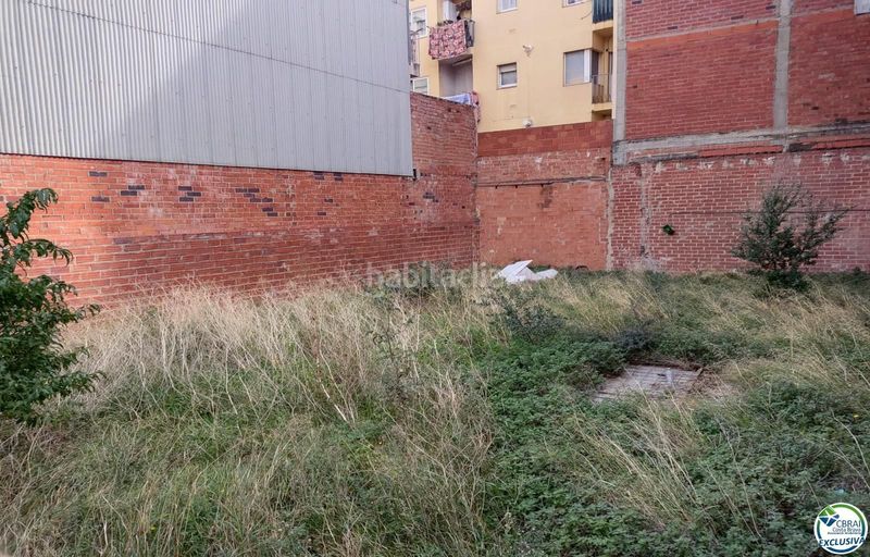 Foto dd890645-e504-4a95-a852-3b4df079eef1. Terreny residencial a Eixample-Horta Capallera Figueres