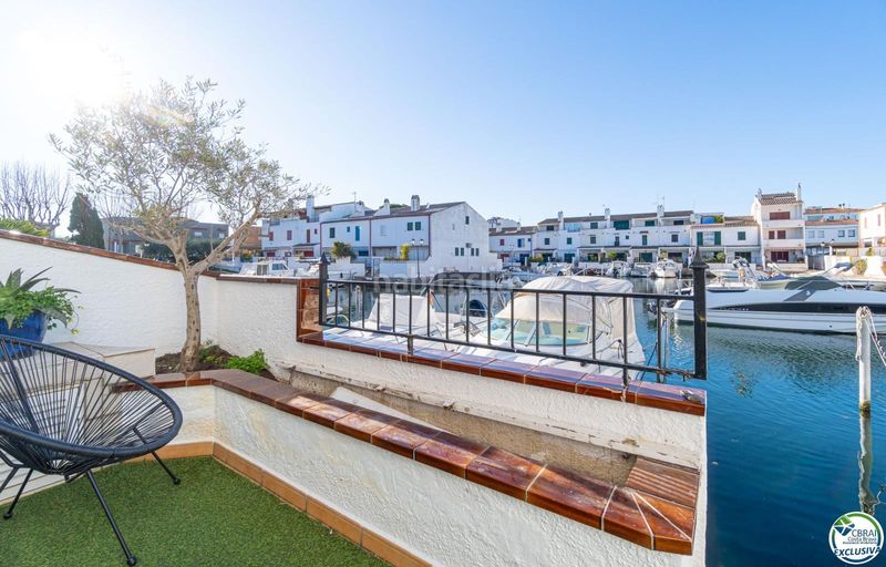 Foto b748e5a6-564b-4a1f-812c-8937a596ad94. Casa a Segre - Ebre - Ter Empuriabrava