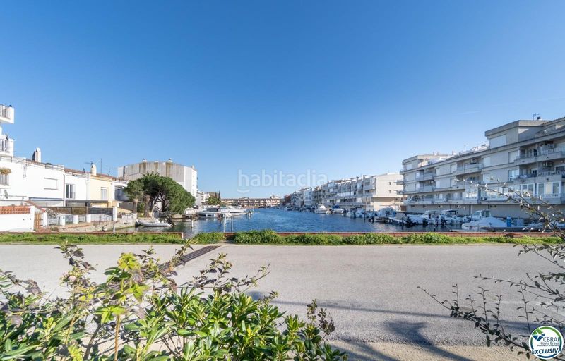 Foto c4794ef1-97ae-4620-9fdb-586bd9890fd8. Casa a Segre - Ebre - Ter Empuriabrava