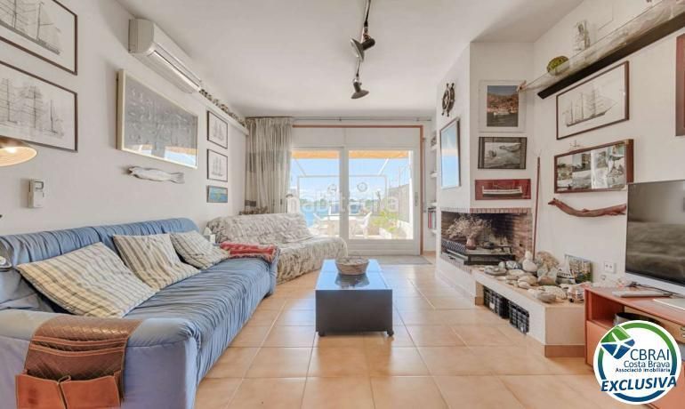 Foto b7766dda-9ecb-49c2-94c1-89f74792e7cf. Casa a Santa Margarida Roses