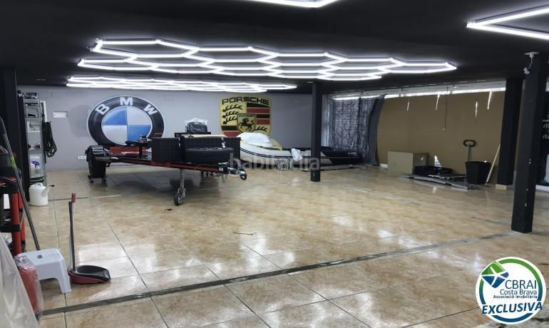 Foto 02212149-7cb2-4919-8745-4d432b266426. Local comercial a Nord Roses