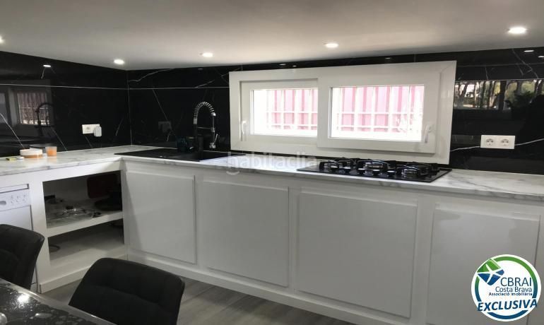 Foto 935e310f-4d39-408d-9258-b7ced76e512f. Local comercial a Nord Roses