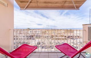 Apartment in Badia/gran reserva 19. Apartamento de 3 dormitorios con licencia turística  residencia