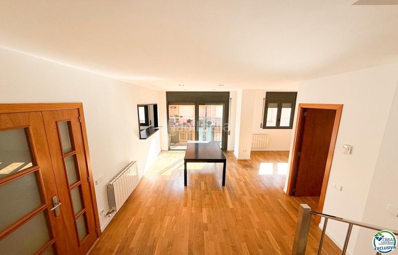 Foto 57cbda6b-b422-4738-951e-d7c040df8995. Apartament a pujades 49 a Creu de la Mà Figueres