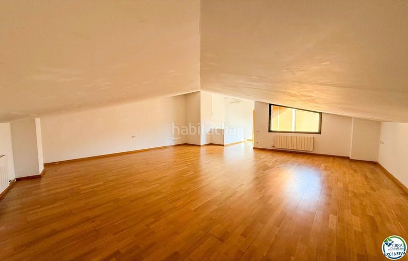 Foto abb89df8-fed6-47e4-a740-602799793e19. Apartament a pujades 49 a Creu de la Mà Figueres