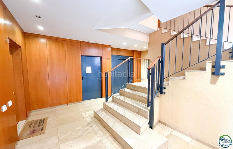 Foto f7e9abb9-9c1c-4284-92b8-d96366393503. Apartament a pujades 49 a Creu de la Mà Figueres
