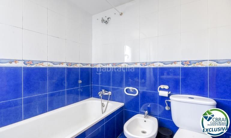 Foto 1bfcae35-7407-422f-84ab-879e10852e3a. Apartament a Salatar Roses
