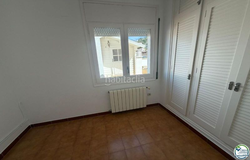 Foto a23adf87-81c3-4647-8145-e21994c70249. Apartament a Centre Roses