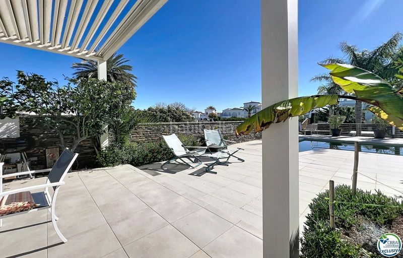 Foto 021b2291-5739-47aa-8aeb-f9692c98b541. Casa amb piscina a Tordera - Fluvià - Llobregat Empuriabrava