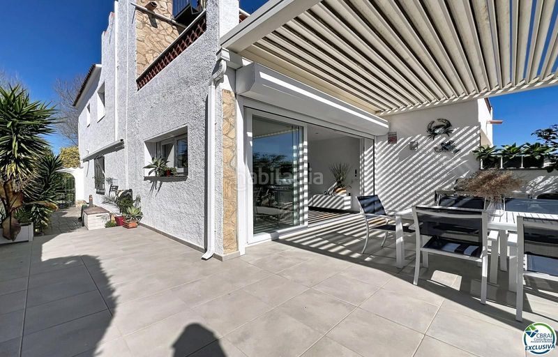 Foto 2f30ba3b-acd3-49b8-8fcd-0a8e521c71fb. Casa amb piscina a Tordera - Fluvià - Llobregat Empuriabrava