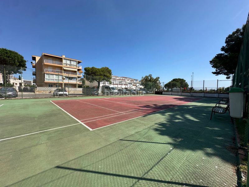 Foto b76e1a91-73ae-45a9-9bfd-c5f248f015c2. Estudi a cap llevant 11 a Santa Margarida Roses