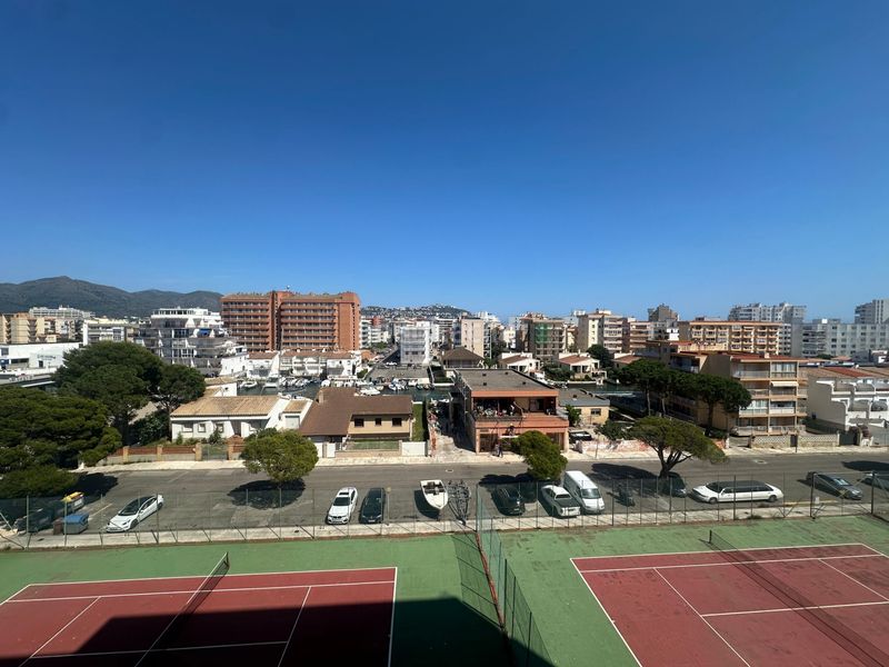 Foto fd89a775-d73d-4a29-b3ff-744d4b8e0aa8. Studiowohnung mit heizung pool in Santa Margarida Roses