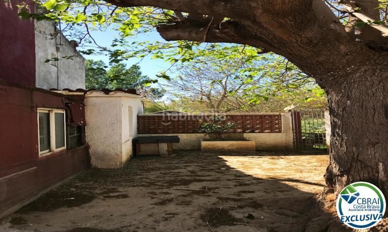 Foto a2b9f4f6-649d-40c9-a23b-e30eb9c20b70. Casa a Puigmal - Mas Nou Empuriabrava