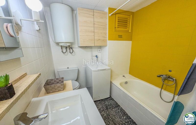 Foto 71fe6ba0-e075-434e-80b2-59b746c792a6. Studio in de l'alhambra 47 in Nord Roses