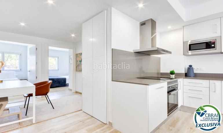 Foto 6f7158f8-8545-4b5a-8240-0265fc803141. Apartament a Centre Roses