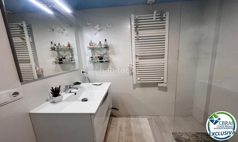 Foto 616a56e1-5b2d-4ba4-b88d-42963e201262. Apartament a Port Grec - Port Moxó Empuriabrava