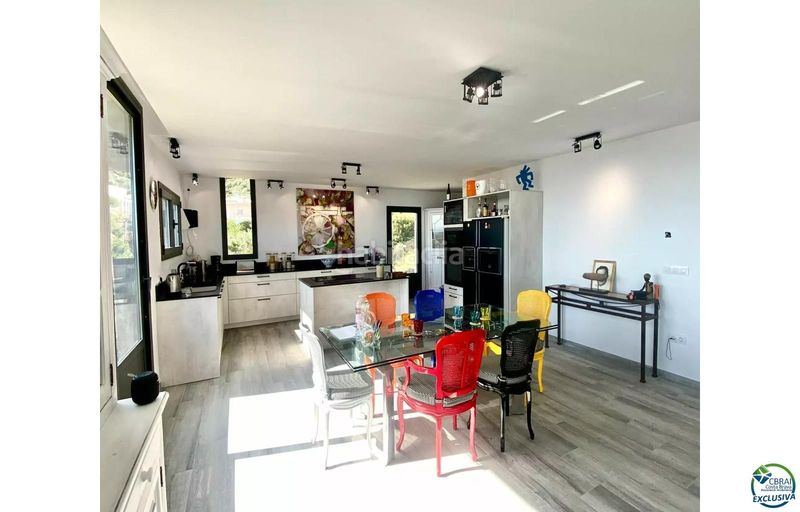 Foto a178e135-cd2f-45a4-8ddb-ef042680c7fa. Casa amb piscina a Pau