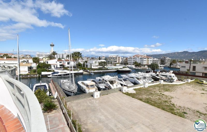 Foto e8c0b1b1-986c-4146-9e7c-16c00bff927e. Casa a Salins - Cavall de Mar Empuriabrava