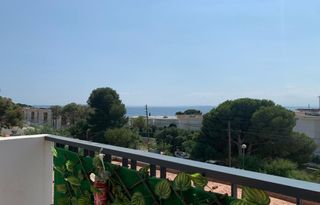 Apartment  Jose diaz pacheco. Bonito piso con vista mar a almadrava roses