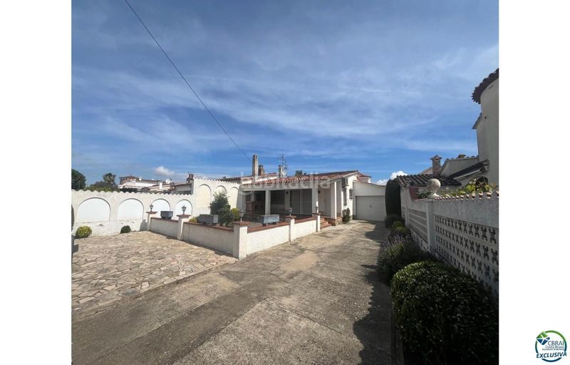 Foto ff1a94a7-53aa-485d-9eca-486d49d0c48a. Casa a Peni Empuriabrava