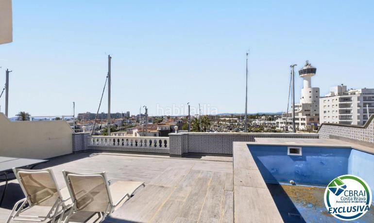 Foto 688173f3-d747-46cb-997d-29023eb05471. Apartament a cavall de mar 42 a Salins - Cavall de Mar Empuriabrava