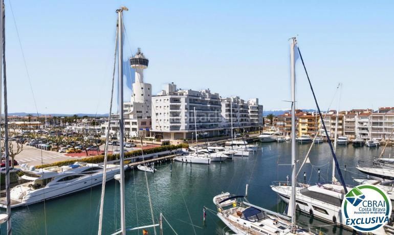 Foto 7752f978-dc58-4ddf-8af5-29ba17567f6d. Apartament a cavall de mar 42 a Salins - Cavall de Mar Empuriabrava