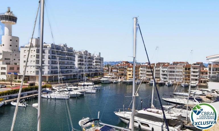 Foto 9810e7f7-f7a6-41b1-90d3-bdc9ed592c25. Apartament a cavall de mar 42 a Salins - Cavall de Mar Empuriabrava