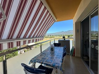 Appartement in De la platja 62. Coqueto apartamento con parking privado